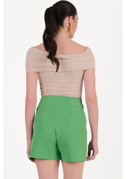 Paridina Önü Düğme Detaylı Mini Şort Yeşil modelleri