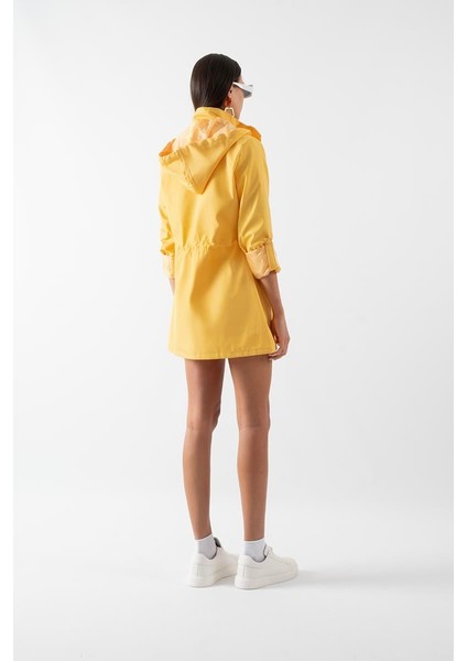 Christensen Kapüşonlu Çıtçıtlı Katlamalı Kol Safari Mont Sarı modelleri