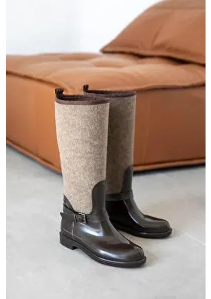 Anders Kemer Detaylı Kadın Yağmur Çizme Kahve