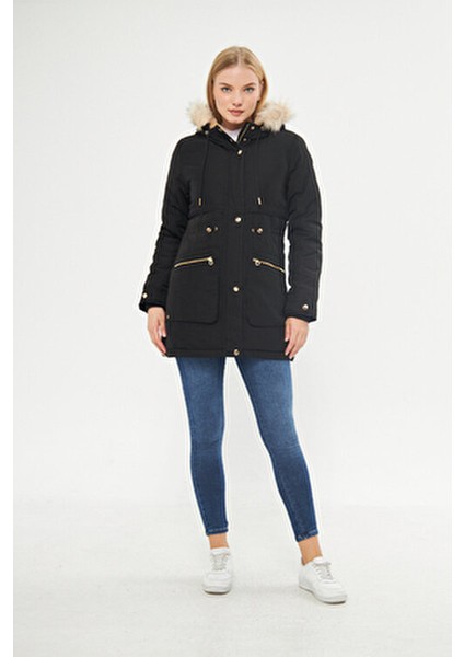 Kadın Siyah Kapüşonlu Kapüşondaki Kürkü Çıkartılabilen Kürk Astarlı Kalın Kaban 5565-1