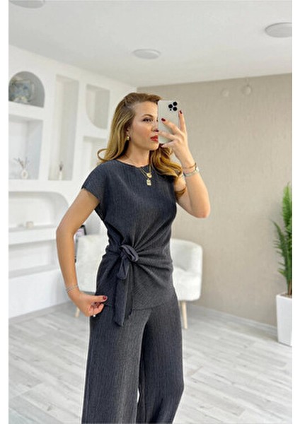 Kadın Sienna Bağlama Detaylı Krinkıl Kumaş Bluz Pantolon Takım modelleri