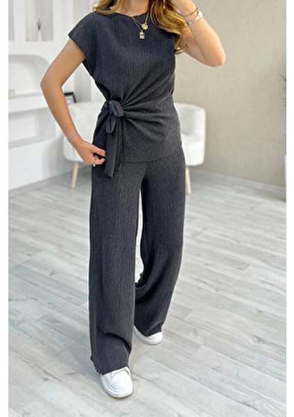 Kadın Sienna Bağlama Detaylı Krinkıl Kumaş Bluz Pantolon Takım fırsatları