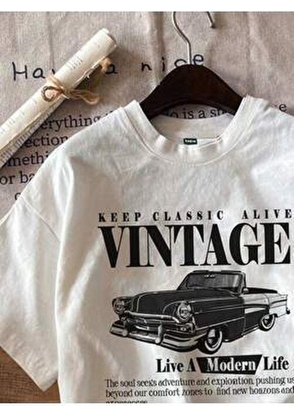 Y2K Beyaz Vintage Baskılı T-Shirt modelleri