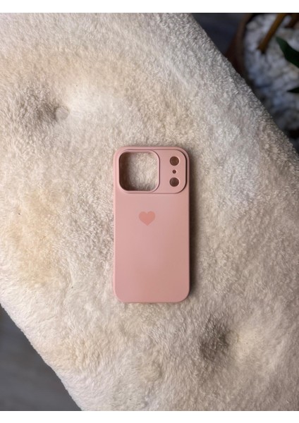 iPhone 17 Pro Uyumlu Lekesiz Lansman Kalp Logolu Içi Kadife Premium Kılıf fiyatları