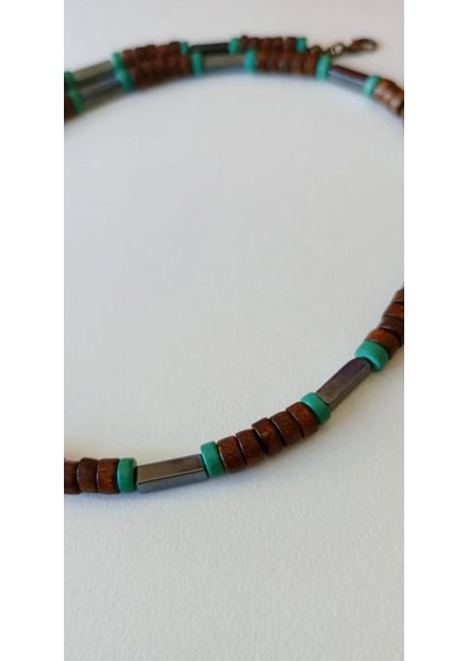 Mi Erkek Doğal Taş Kolye – Gri Hematit Taşı, Ahşap ve Sıkma Doğal Taş Boncuk Detaylı, Kutulu fiyatları