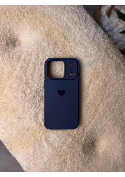 iPhone 17 Pro Uyumlu Lekesiz Lansman Kalp Logolu Içi Kadife Premium Kılıf