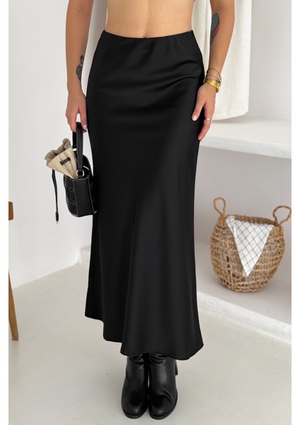 Kadın Saten Volanlı Uzun Etek – Akıcı & Zarif Stil fırsatları