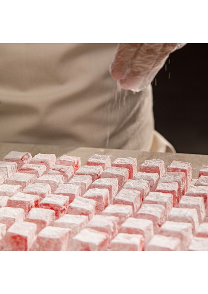 Klasik Geleneksel Gül Lokumu 1 kg fırsatları