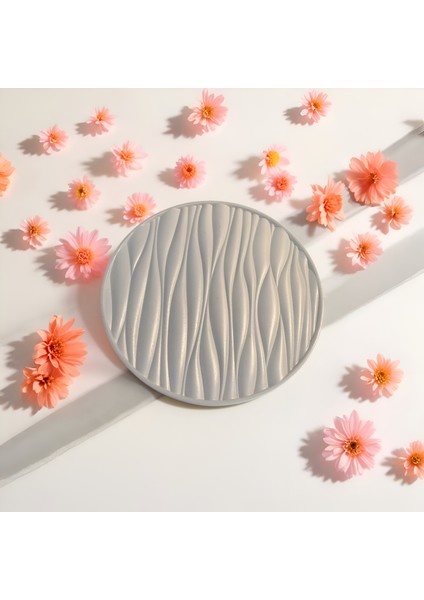 Dalga Desenli Dekoratif Yuvarlak Tabak – 30 cm