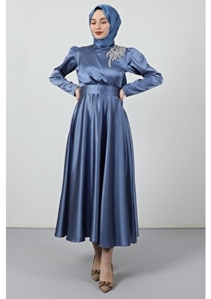 Omzu Taşlı Saten Abiye Indigo fırsatları