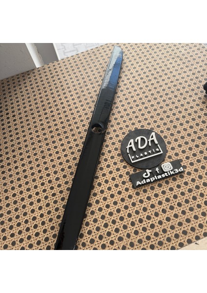 Toyota Corolla Terra 1998-2002 Arka Plakalık Çıtası modelleri