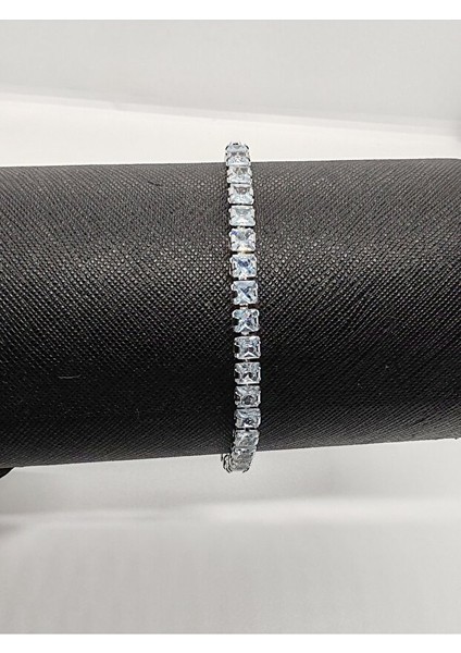 Su Yolu Bileklik Silver Renk Kare Taşlı