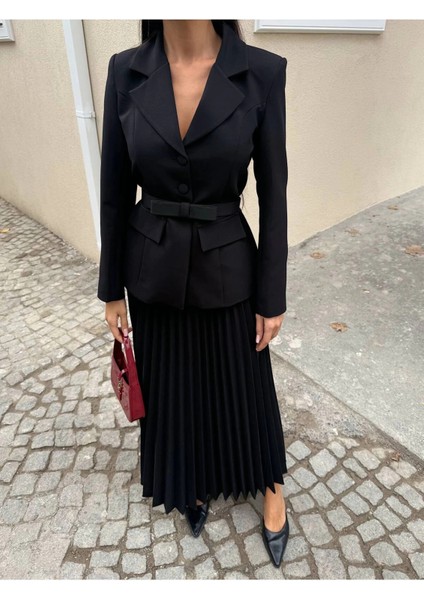 Kadın Belden Kemerli Şık Takım-Blazer&piliseli Etek modelleri