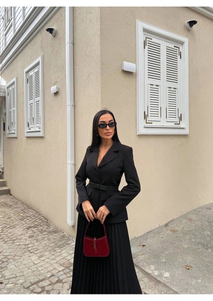 Kadın Belden Kemerli Şık Takım-Blazer&piliseli Etek indirimleri