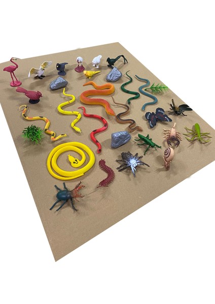 32 Parça Oyuncak Kuşlar Oyuncak Yılanlar ve Oyuncak Böcekler Seti Yüksek Kalite modelleri