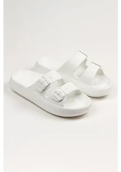 Beyaz Erkek Çift Tokalı Eva Plaj Terliği Günlük Kullanım İçin Konforlu Tasarım