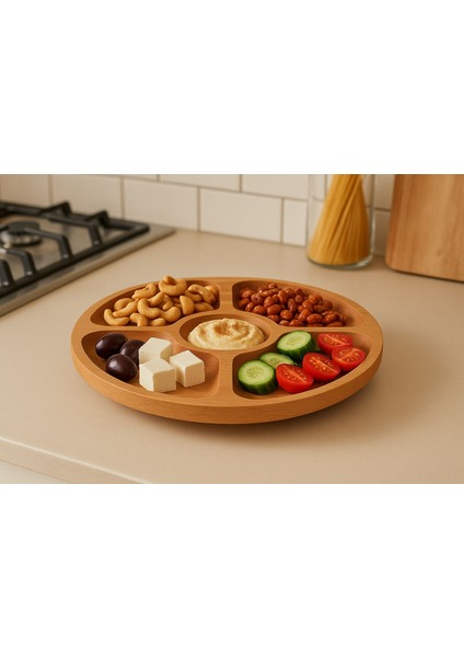Yuvarlak Masif Kayın Ahşap Sunumluk | 5 Bölmeli Kahvaltı & Çerezlik Servis Tabağı – 25X25 cm