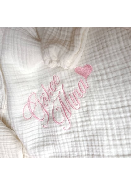 Kız Bebeklere Özel 6 Parça Fırfırlı Müslin Hastane Çıkış Seti – Kişiye Özel Isim Nakışlı fiyatları