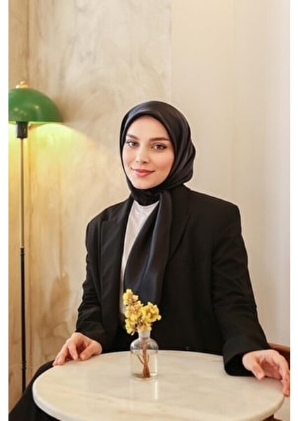 Düz Renk Eşarp - Kristal-Siyah