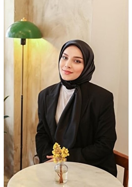 Düz Renk Eşarp - Kristal-Siyah modelleri