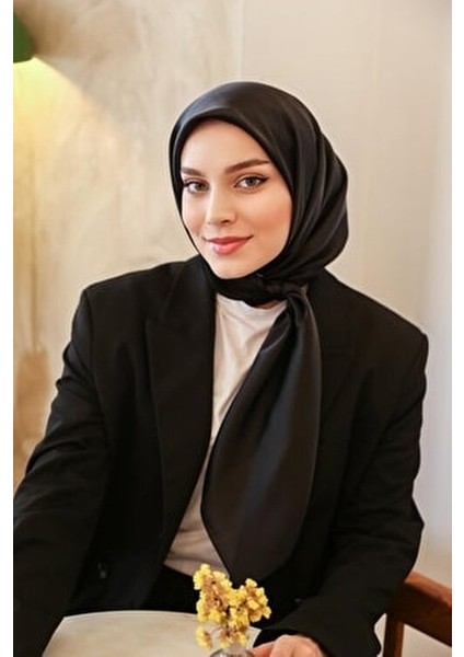 Düz Renk Eşarp - Kristal-Siyah fırsatları