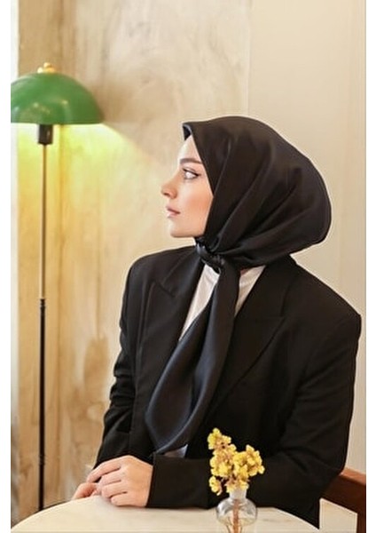 Düz Renk Eşarp - Kristal-Siyah indirimleri