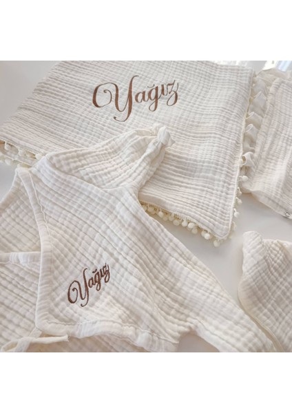 Kişiye Özel 6'lı Hastane Çıkışı Seti – Ponponlu Battaniye & Fırfırlı Yastık, 4 Kat Müslin indirimleri