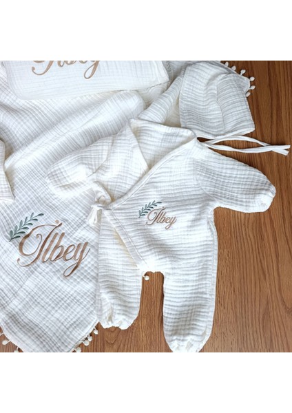 Kişiye Özel Bebek Hastane Çıkış Seti – 6 Parça Müslin Takım modelleri