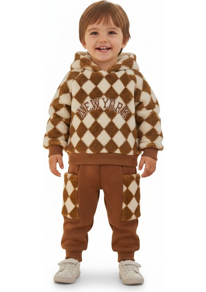 Unisex Çocuk Kahverengi Dama Desenli Kapüşonlu Pelüş Kargo Cepli Kışlık Eşofman Takımı