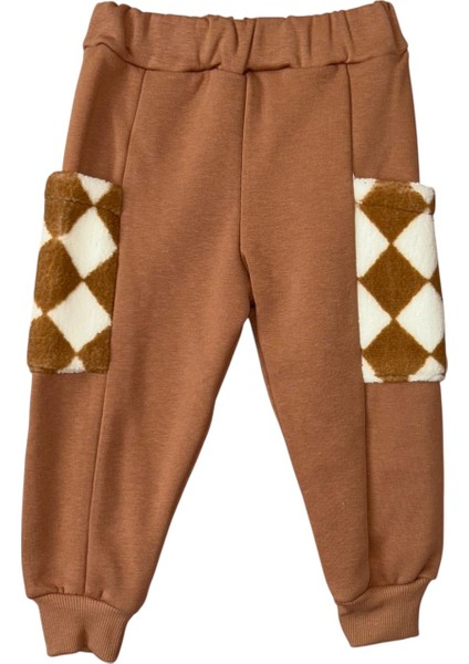 Unisex Çocuk Kahverengi Dama Desenli Kapüşonlu Pelüş Kargo Cepli Kışlık Eşofman Takımı fırsatları
