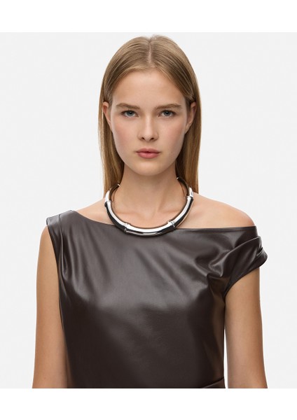 Dokulu Plaka Kolye IW6250051103122 fiyatları