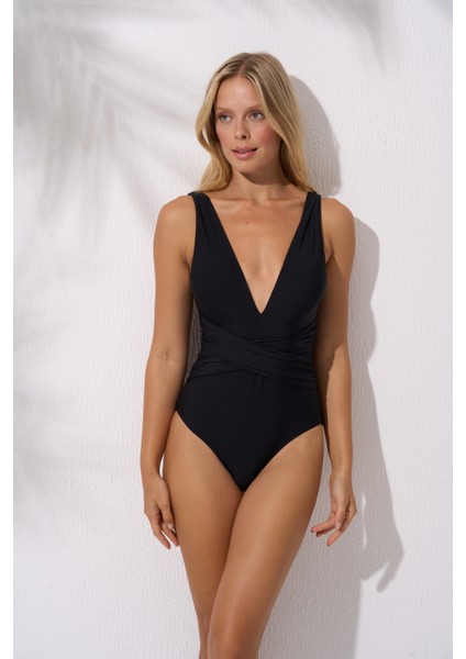 Göğüs Dekolte Detaylı Sabit Kaplı Korseli Mayo