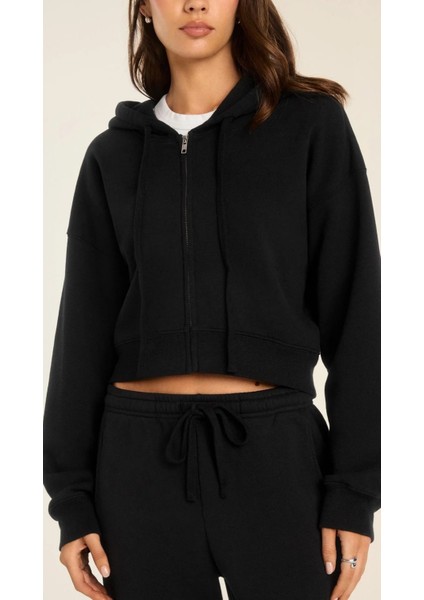 Kadın Crop Kapüşonlu Sweatshirt ve Şort Takımı – Sonbahar/kış Ev Koleksiyonu fiyatları