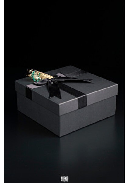 Hediye Kutusu Siyah - Kırpık Kağıt - 1 Sınıf Saten Kurdele- Kuru Çiçek Süsleme- Yılbaşı fiyatları