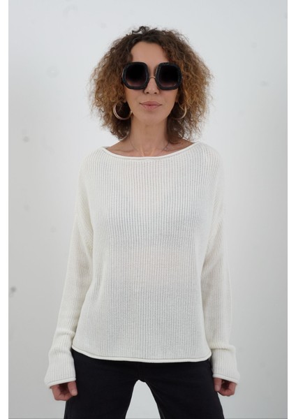 Ekru Kayık Yaka Basic Triko Kazak modelleri