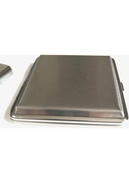 Gümüş Renk Metal Tabaka Metal Sigaralık Hediyelik Sigara Kutusu Benzinli Metal Çakmak Takımı