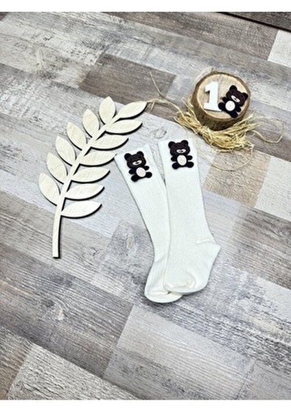 Ayıcık Figürlü Diz Altı Bebek Çorap ve Ayicik -1 Yaş Figür Seti