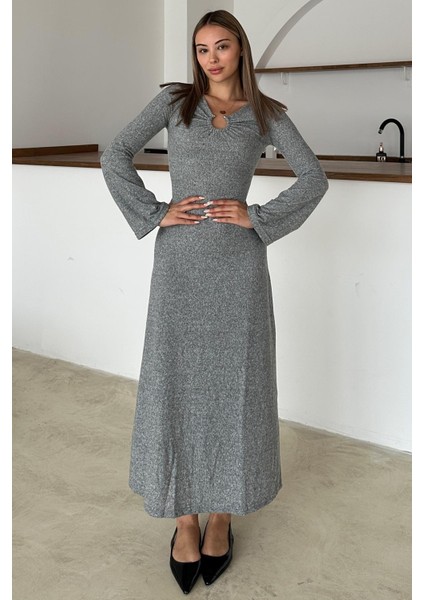 Önü Aksesuarlı Örme Elbise Gri 9367-E fiyatları