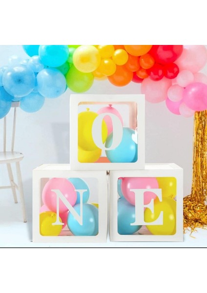 One Yazılı Beyaz Şeffaf Balon Kutusu 25X25 cm 1 Yaş Doğum Kosepti