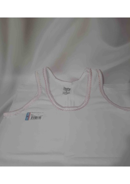 Beyaz Yaka ve Askıları Pudra Renginde Oyalı %100 Pamuk Rahat Kullanışlı Kız Çocuk Atlet indirimleri