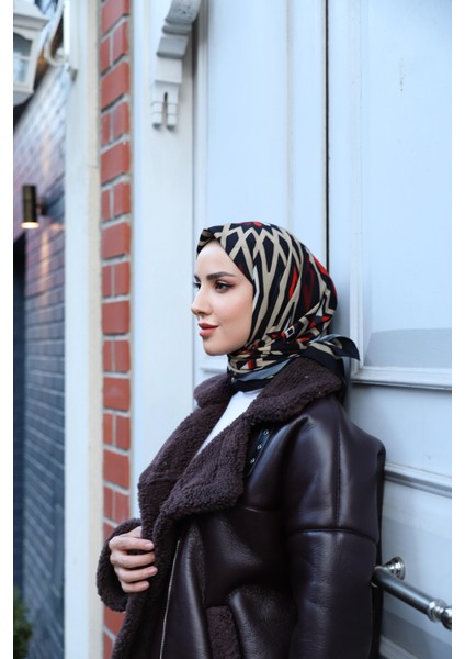 Perge Desenli Eşarp Siyah