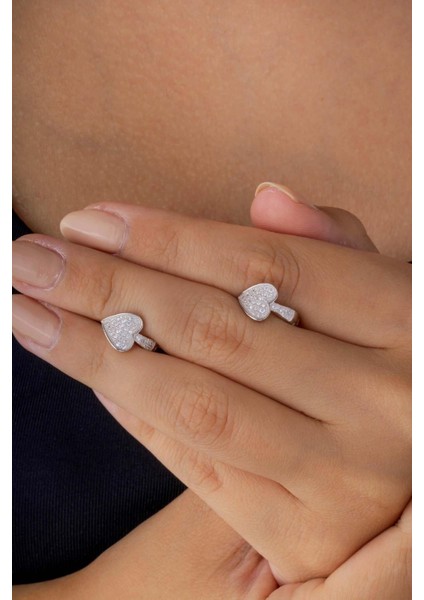 Kalp Model Beyaz Altın Kaplama Gümüş Tamtur Kadın Küpe