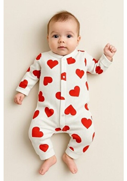 Kız Bebek Kalpli Baskılı Çıtçıtlı Yenidoğan Bebek Tulumu %100 Pamuk Esnek 1-3-6 Aylık