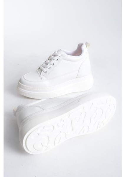 Kadın Gizli Topuk Beyaz Spor Ayakkabı