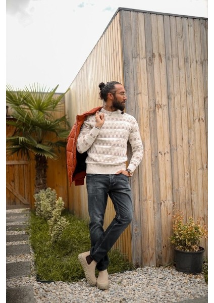 Özel Tasarım Desenli Yün Triko modelleri