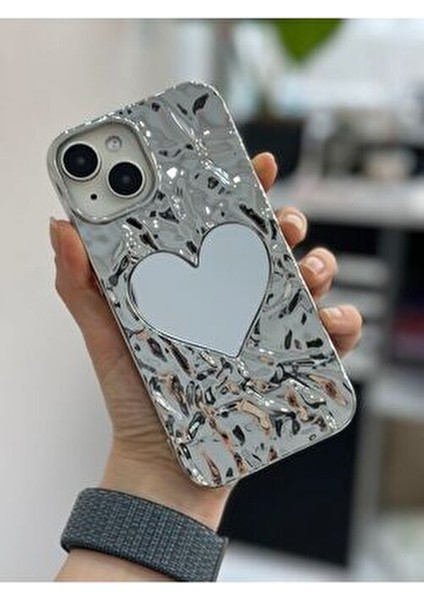 Iphone 13 - 14 ve 15 Uyumlu Platin Aynalı Kabartma Parlak Silikon Kılıf