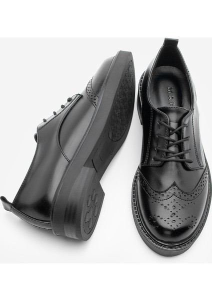 Kadın Bağcıklı Maskülen Çift Yüzlü Günlük Oxford Ayakkabı Sindo Siyah