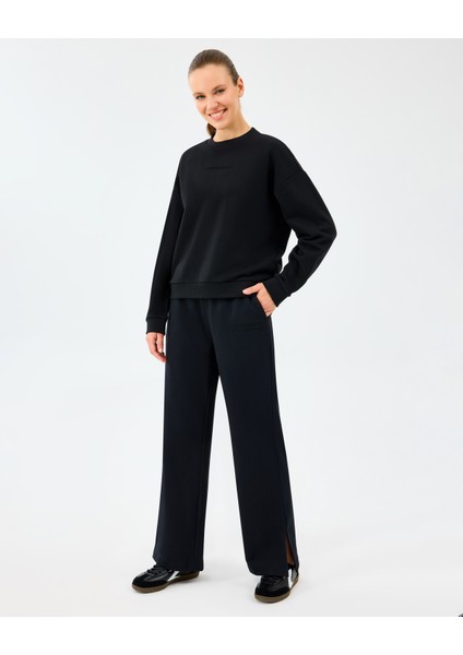 W Essential Crewneck Sweatshirt Kadın Siyah Sweatshirt S2610011-3817 fırsatları