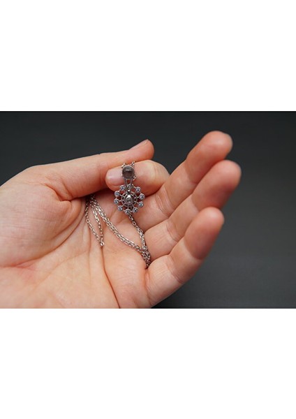 925 Ayar Gümüş 100 Dilde Love Çark Model Kadın Kolye SK00044 modelleri