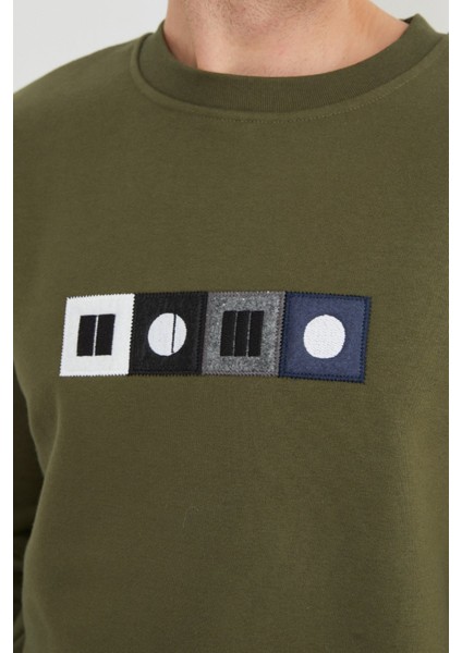 3 Iplik Nakışlı Bisiklet Yaka Sweatshirt fırsatları